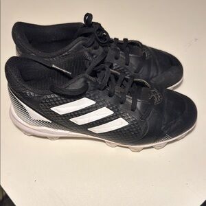 Adidas Men's Black and White Sports Shoes
